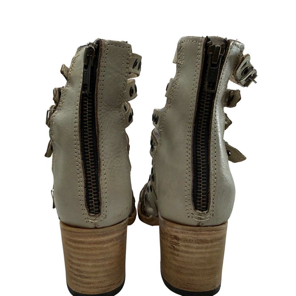 Freebird Casandra Gladiator Grommet Sandal Size 7 Ice Block Heel Strappy Leather - Picture 7 of 12